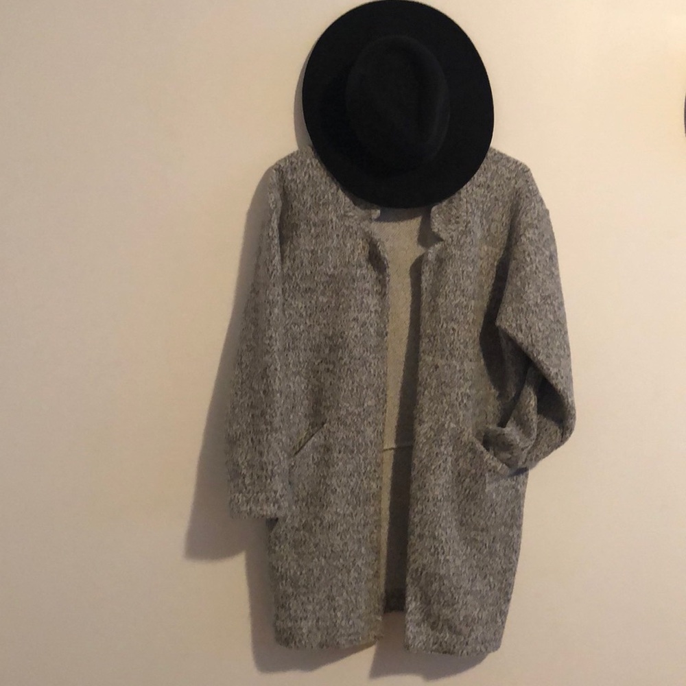 Perfect Zara sweater jacket ✨